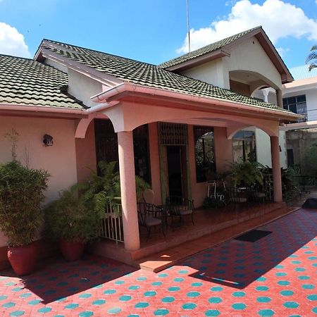 أروشا Korona House Hotel المظهر الخارجي الصورة