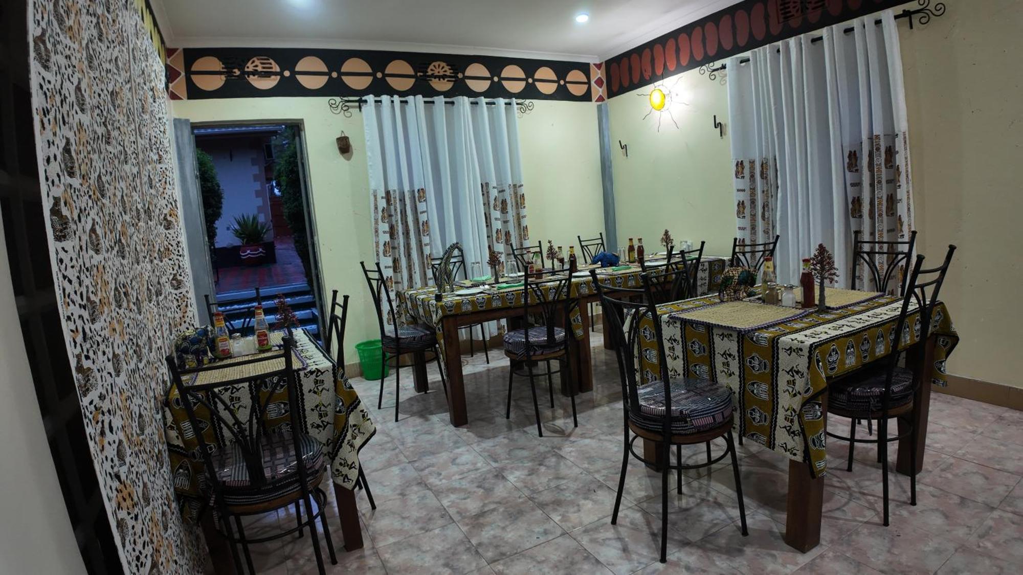 أروشا Korona House Hotel المظهر الخارجي الصورة
